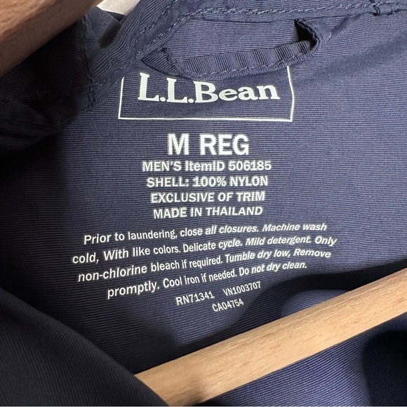 L.L. Bean | Men's Mountain Classic Full-Zip Jacket Nautical Navy Size Medium - Picture 10 of 12